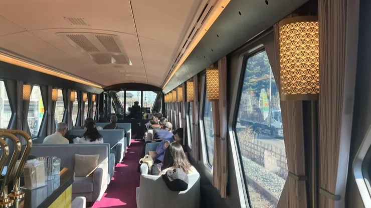 將交通工具也變成行程的一環。