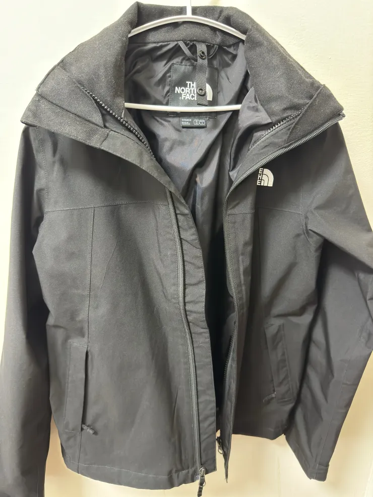 基本款黑色Dryvent