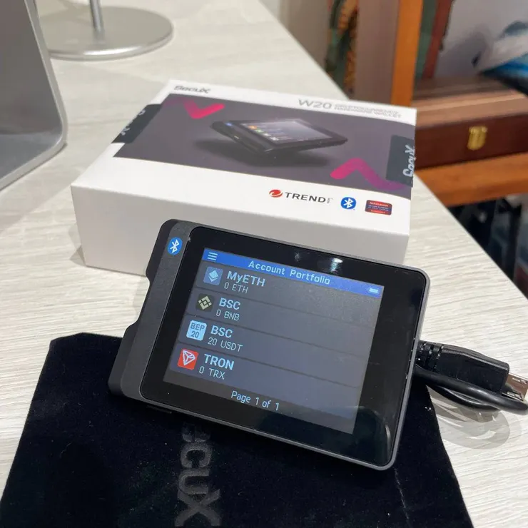SecuX W20 加密貨幣冷錢包 X TrendMicro