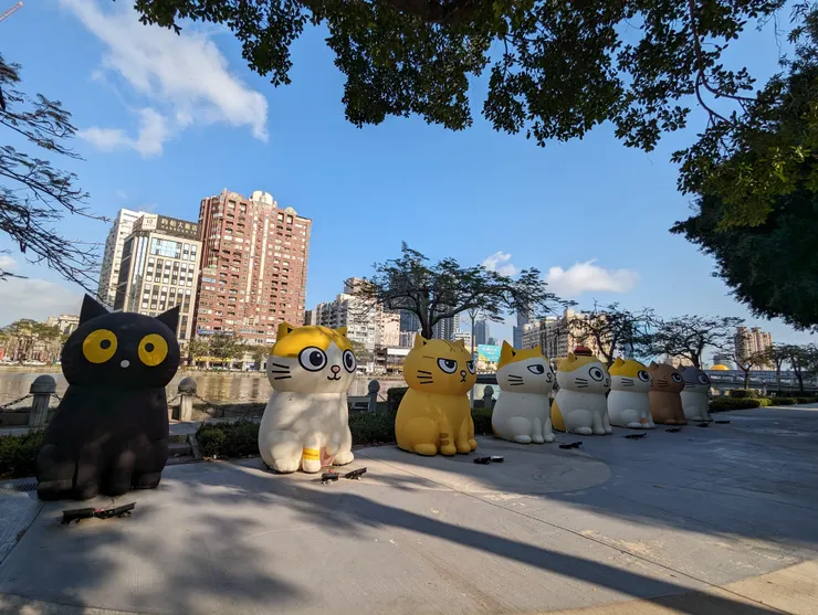 黃阿瑪的後宮生活