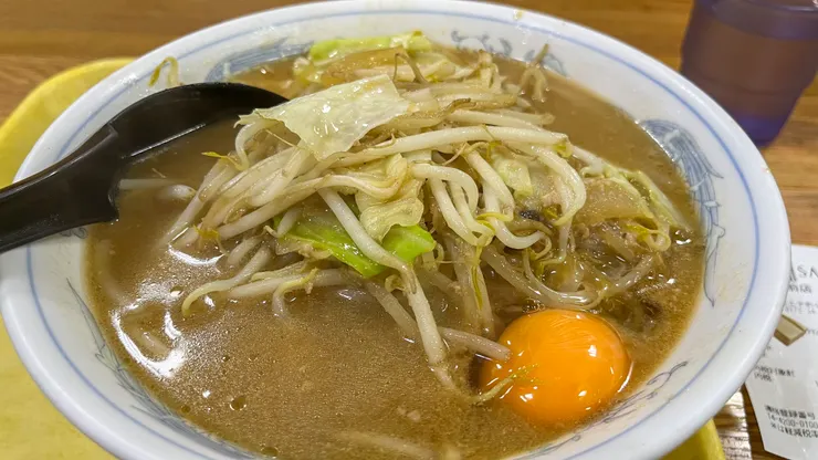 加一顆生蛋，讓口感更滑順。