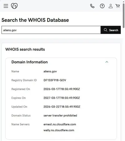 預算緊張也要註冊？這兩個域名背後有秘密！