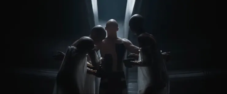 菲得羅薩在準備室的場景