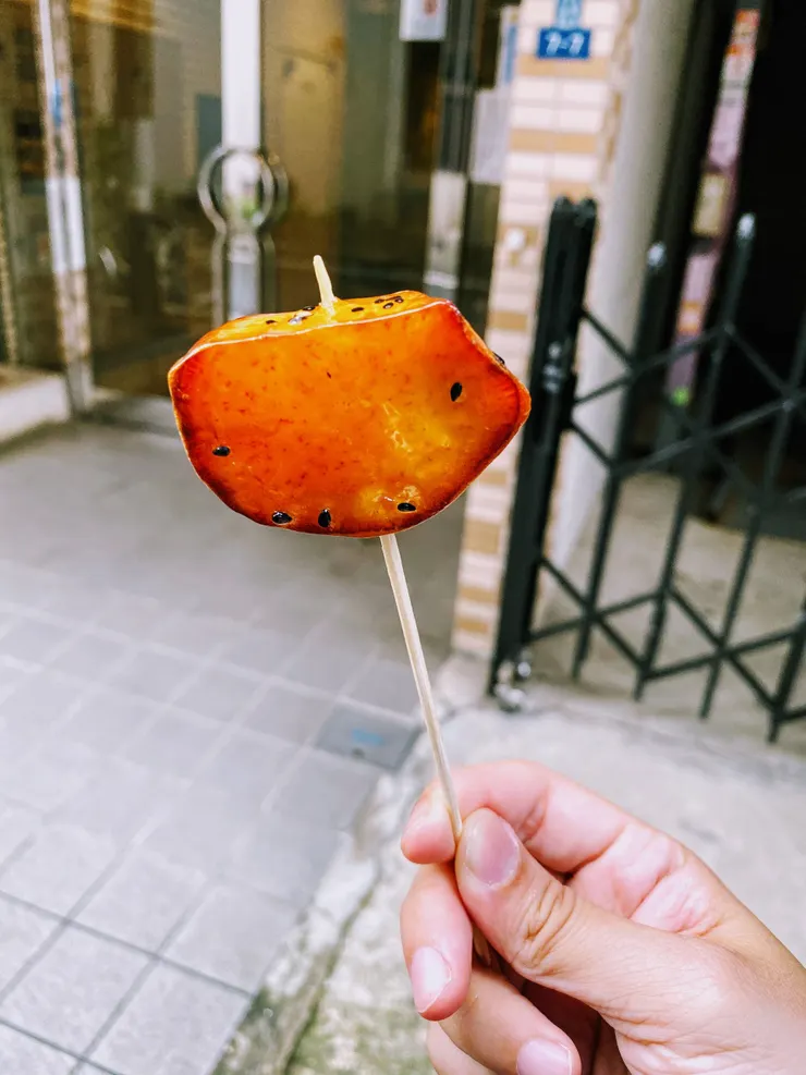 外表看起來堅硬的大學芋