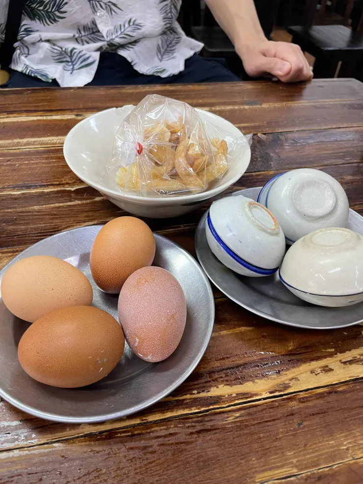 上桌前就已經在桌上了