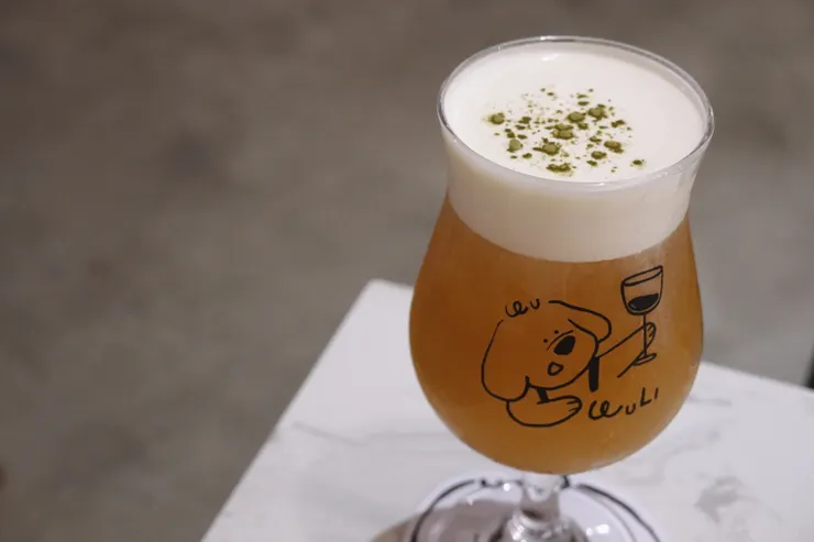 芝士奶蓋綠茶  NT$108  |  Cheese Cream Float Green Tea