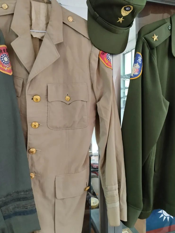 1950年代的陸軍官校學生制服