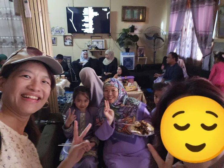 一進門, 就感受到濃濃的節日歡聚與歡笑氛圍 ✨