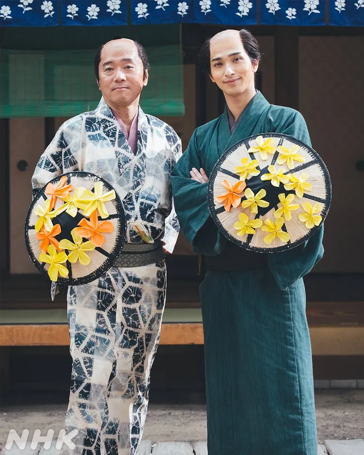 喜三二從以前就注意到蔦重的才華