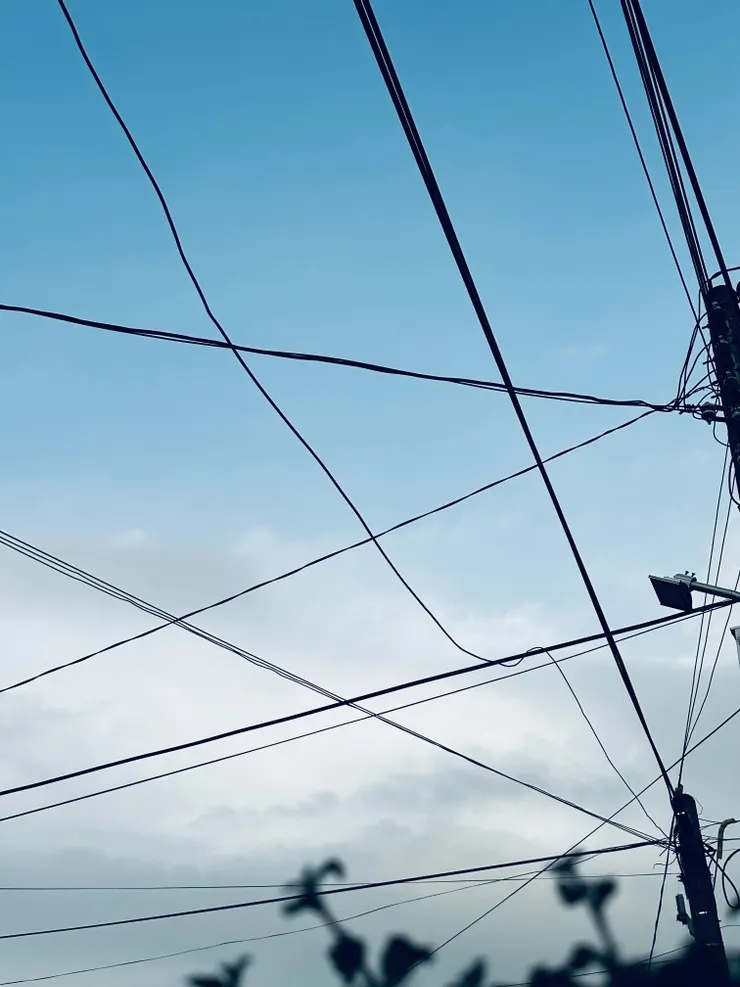 交錯的天線，亂亂的美