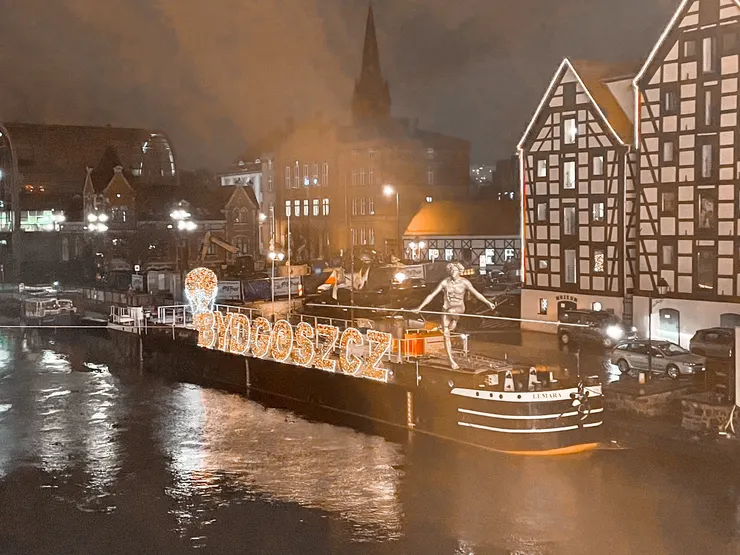 shot by Emma@Bydgoszcz ,Poland ,21/12/2023