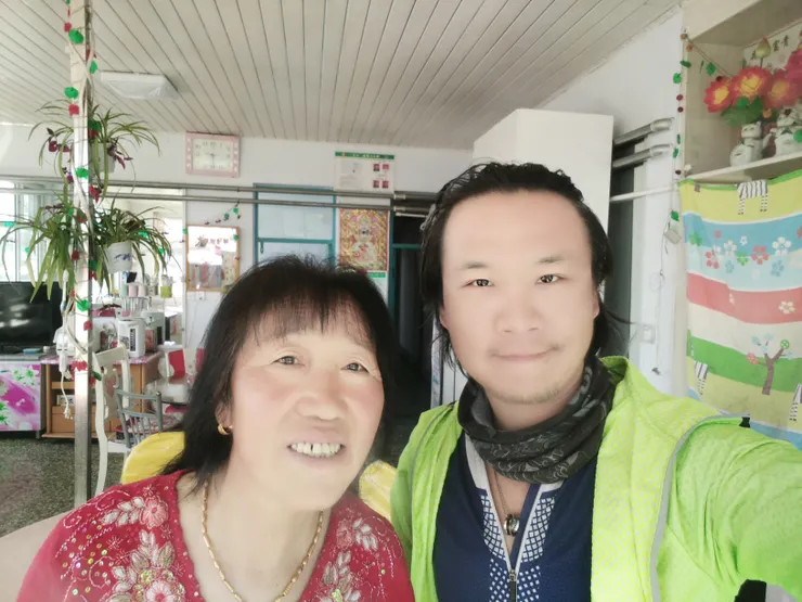 好心的農家院大姐