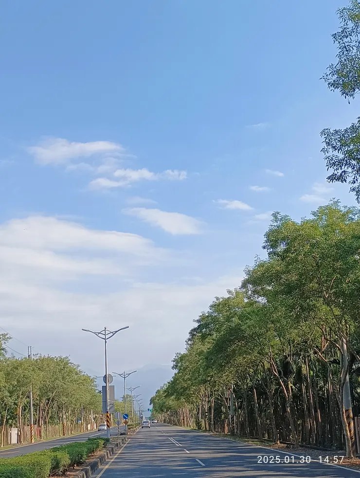 三尺垂涎山望，自拍攝