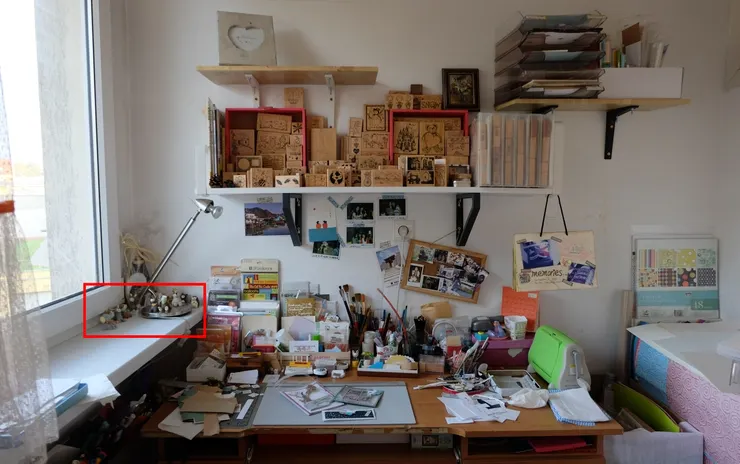 曾經在波蘭的工作室的一小角，沒拍出來的就算了XDD