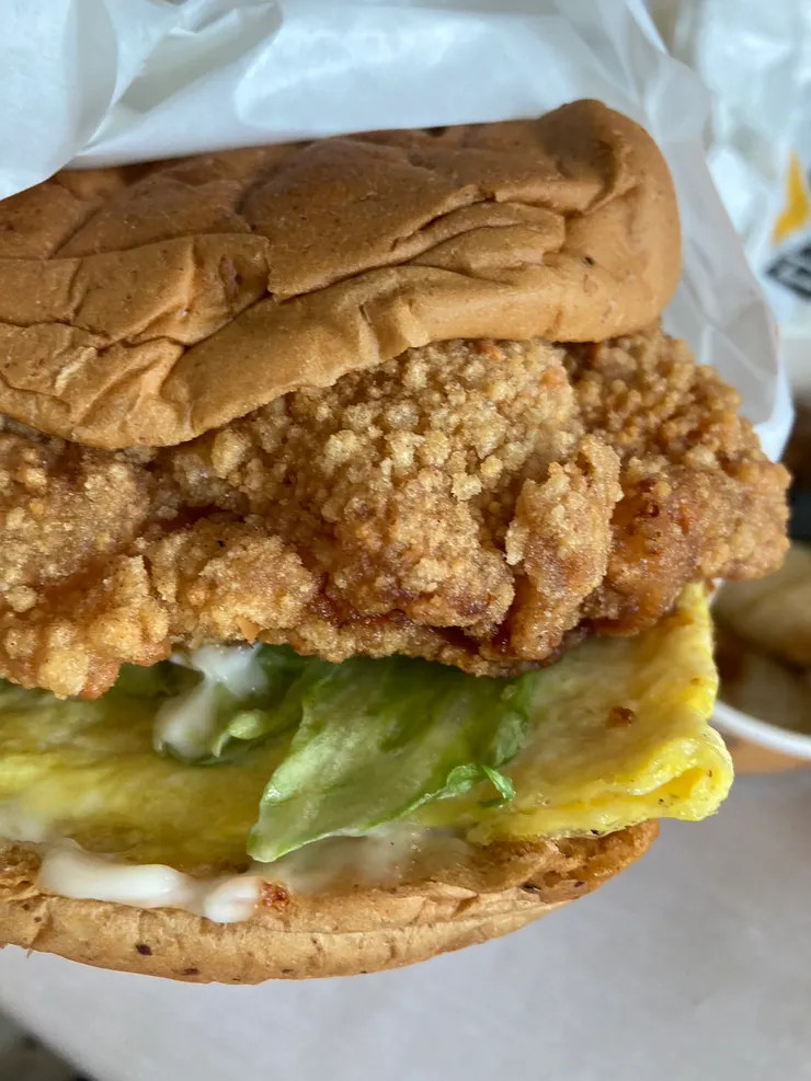 金斧雞腿蛋麥堡