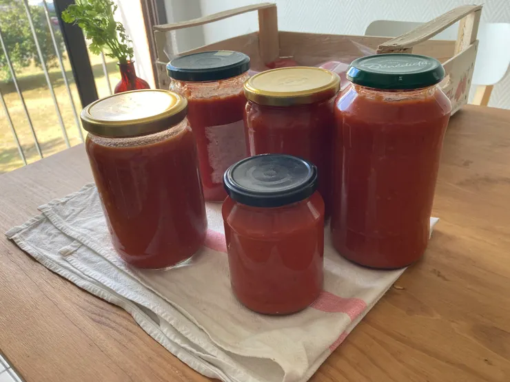 裝罐放涼後的醬汁