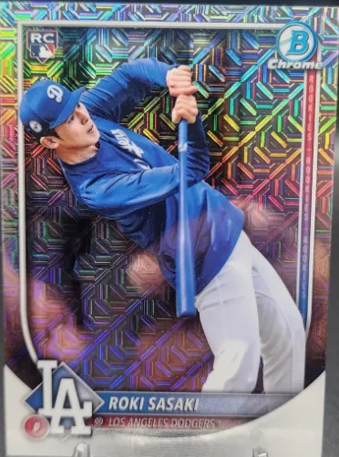 2025 Bowman Chrome Roki Sasaki Mega Box Image Variation