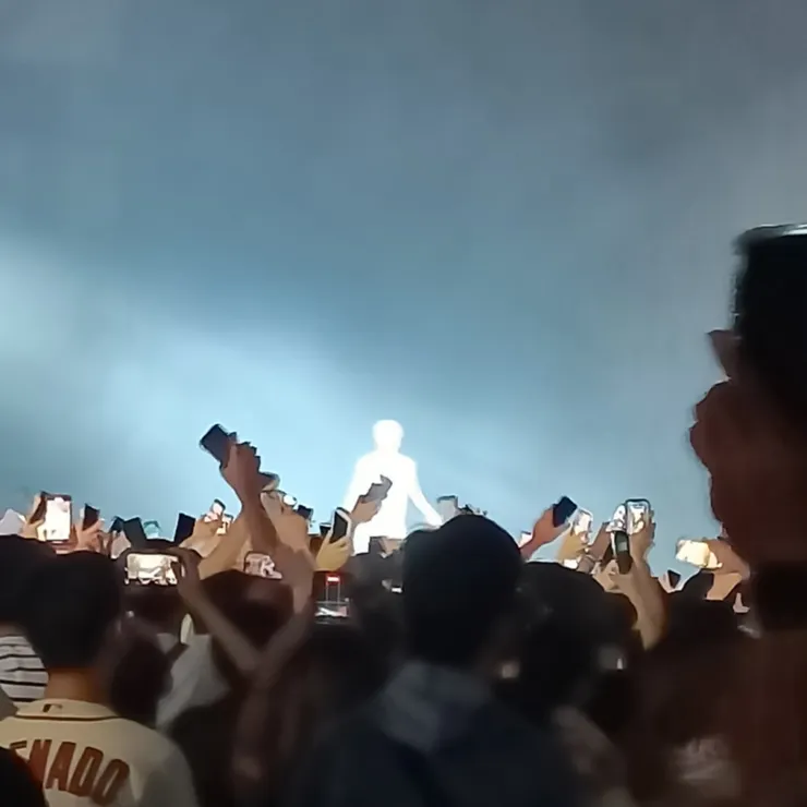 發光的Taka(主唱)