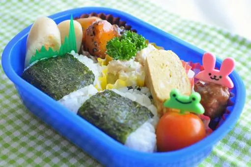 お弁当（べんとう）