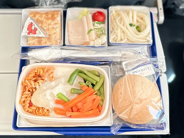 蒜香奶油醬嫩煎白魚（白身魚のソテー ガーリッククリームソース Sautéed Whitefish with Garlic Cream Sauce）