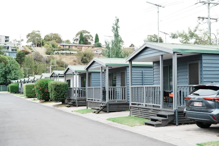 其中一間是我們在這個城市的住所。