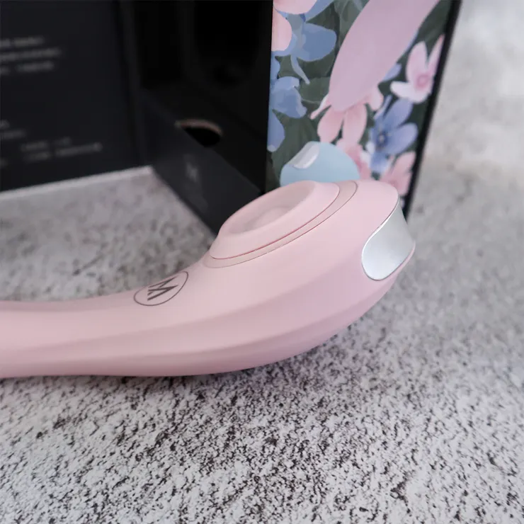 花花一摸就知道是高級矽膠