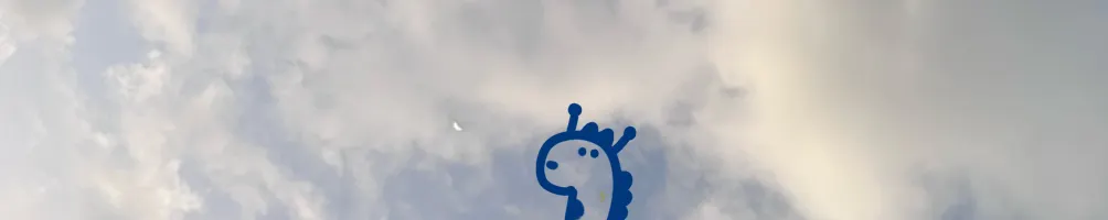 小腳怪走進大腳怪的家