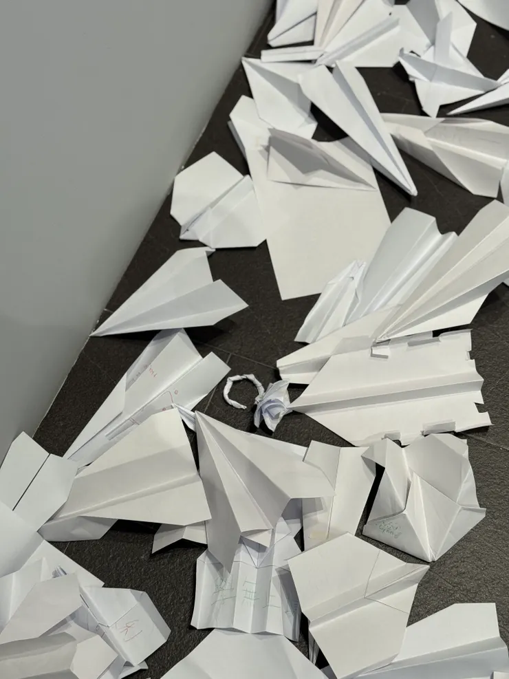 那朵花折的太厲害囉！