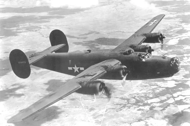 聯合B-24「解放者」轟炸機