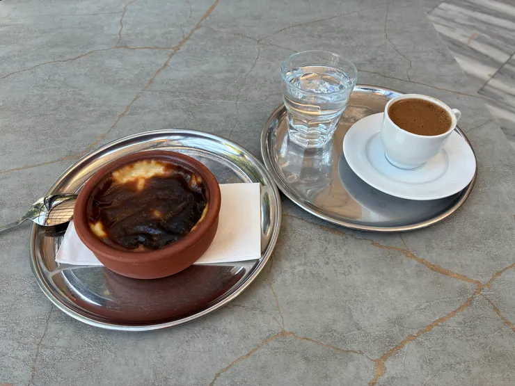 至於被通貨膨脹惡整的物價嘛，只能說也是同樣令人難忘，先吃個米布丁壓壓驚。