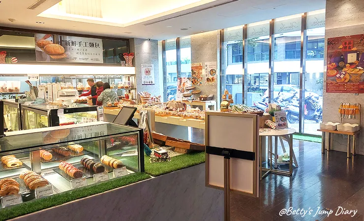 ▲芙洛麗大飯店 /圖片來源：Betty's Jump Diary