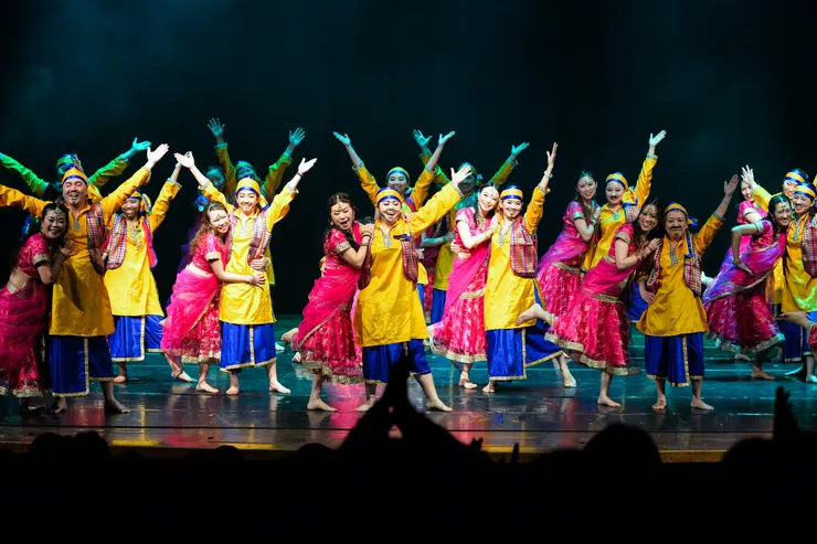 「用一個擁抱，融化了每個人的心。」