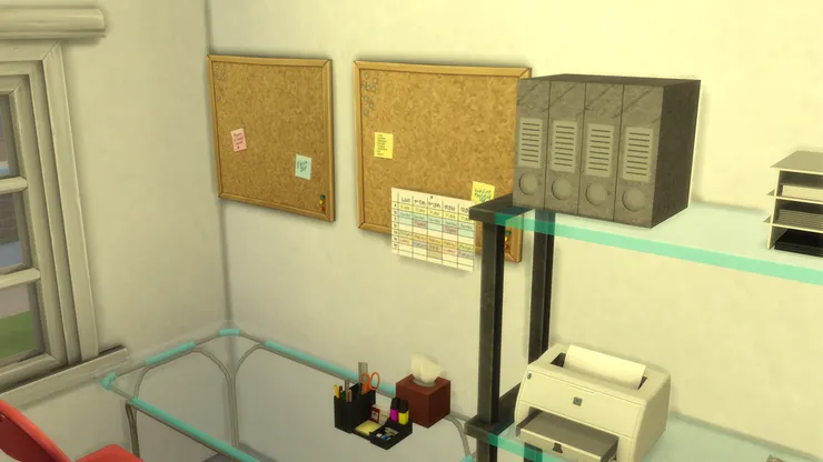 當眼處少不得告示板和輪班表。