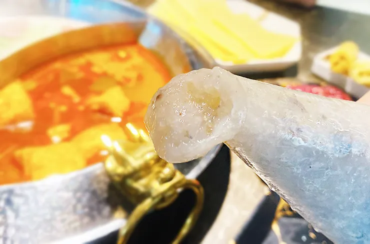 內湖火鍋推薦│柳記螺螄粉火鍋，訂位即送海鮮，當月壽星滿額霸氣贈送海鮮塔