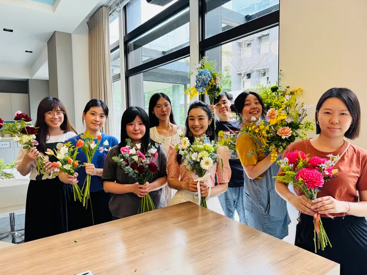 大家充滿幸福的表情