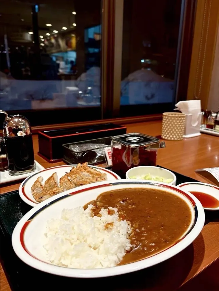 みよしの