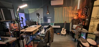 《低頻生活Loft》