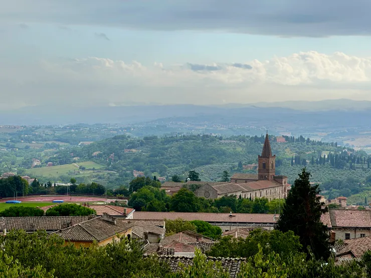 在Perugia遠眺／Piazza Italia