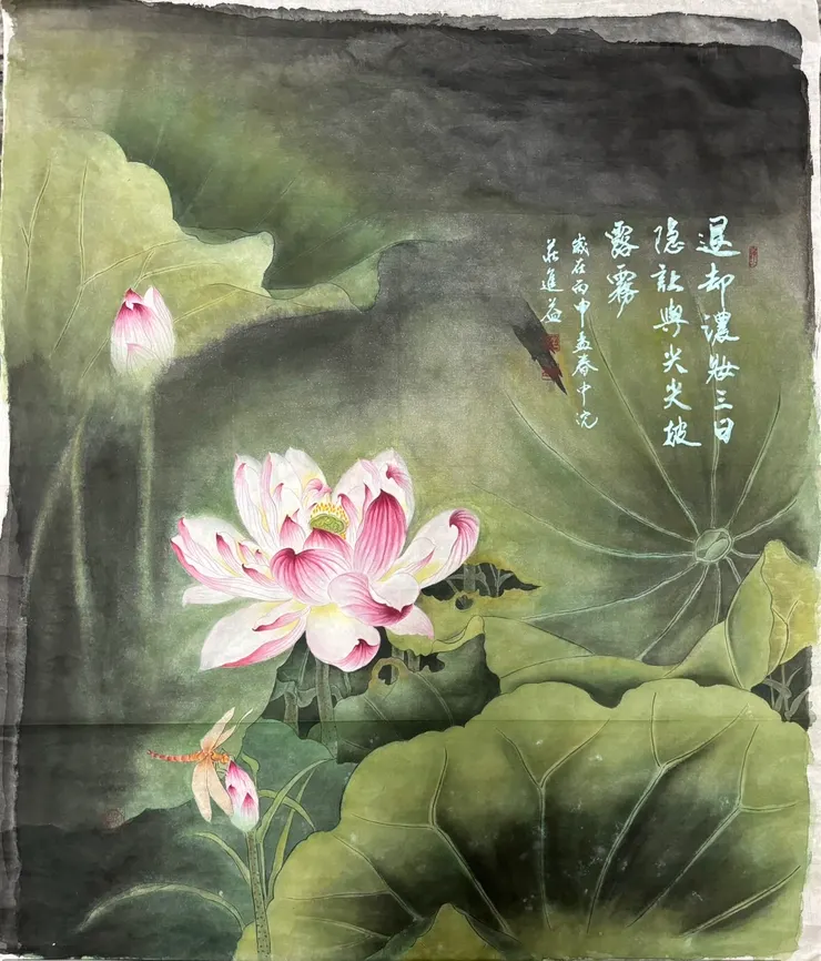 擅長以細緻的筆觸勾勒畫作傳達內心世界,莊進益大師致力呈現出書法家筆墨間的深邃及追求內心恬靜的美感。