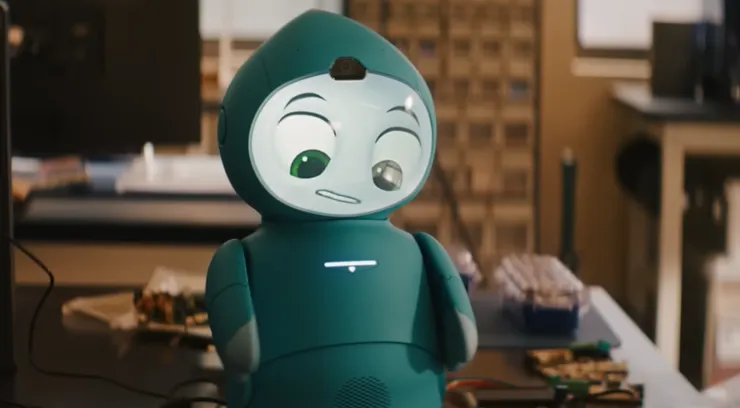 萌得離譜、壞得可愛——這就是全新的梅根。