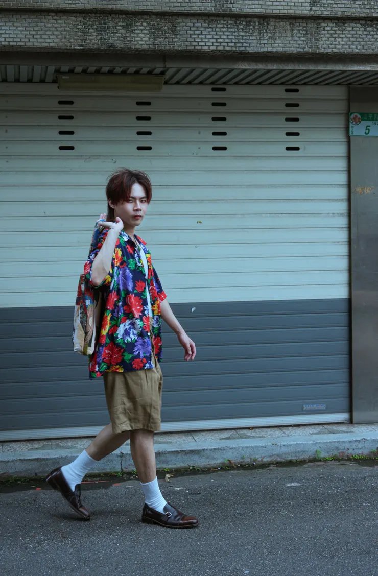 花襯衫🌹💐小品，台灣味、台灣感性🇹🇼被這塊土地澆灌長大的人🌳 #中山 #小南門 #深坑 #古著 #形象 #WANDER #Eritta #電力滿格密技