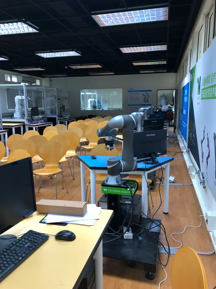 「我仍在發亮。」