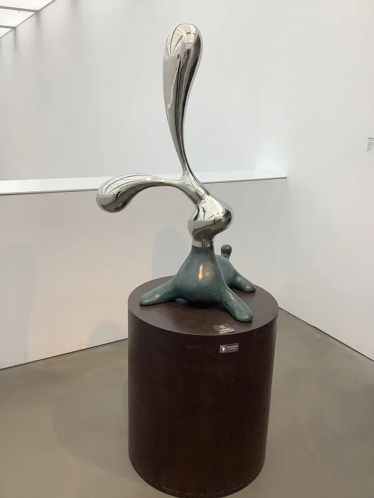 《轉進論18ＡＮ1027》不鏽鋼、培林、銅、耐候鋼，2019。