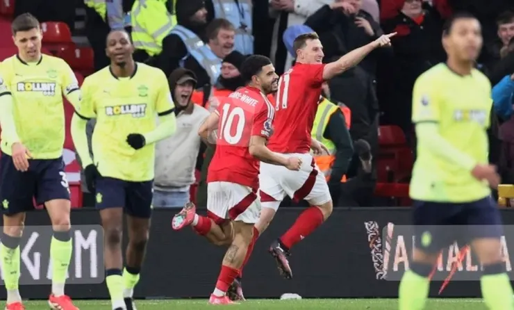 基斯活特攻入一球助諾定咸森林領先3:0