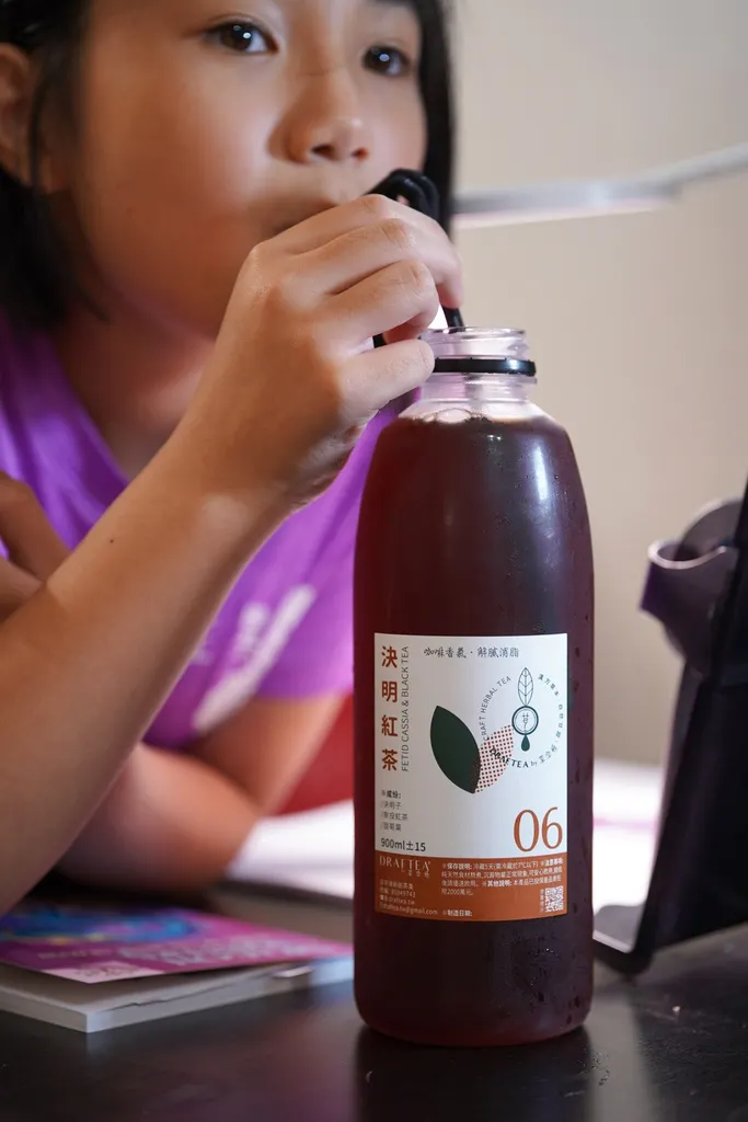 台南飲料推薦【Draftea by草字頭】天然草本漢方茶│不