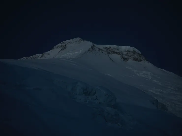 黎明前的道拉吉里峰
