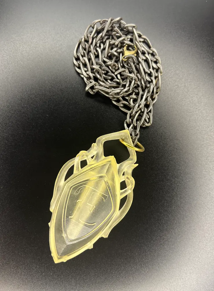 第二世代的項鍊在所有版本的“永恆項鍊”中有著最華麗的雕飾。(圖片來源:由Rhoswen提供)