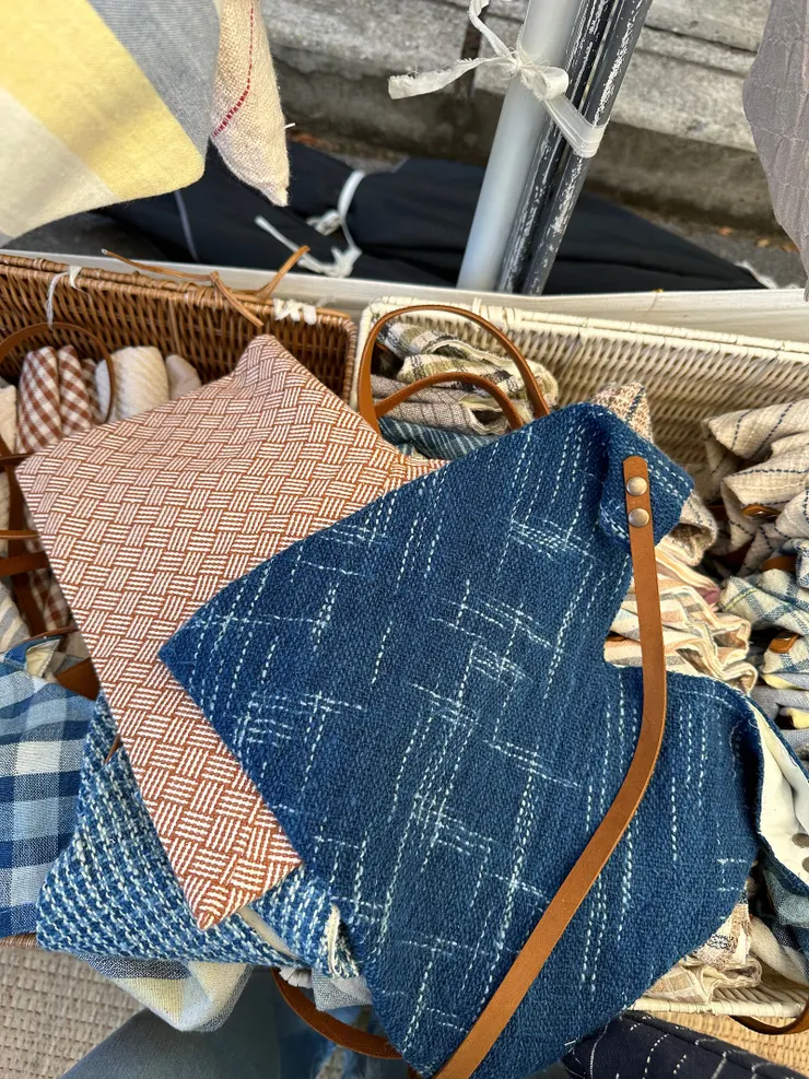 可以刷卡的包包攤