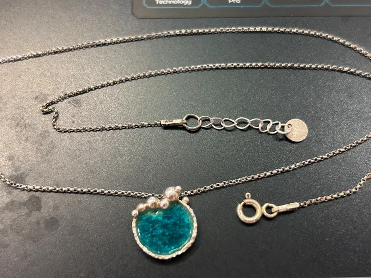 延長鏈接頭的小圈圈一度全黑，被牙膏救回來！