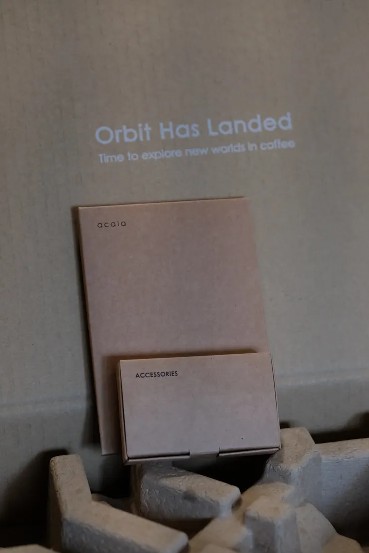 包裝內含說明書及磨豆機備用零組件